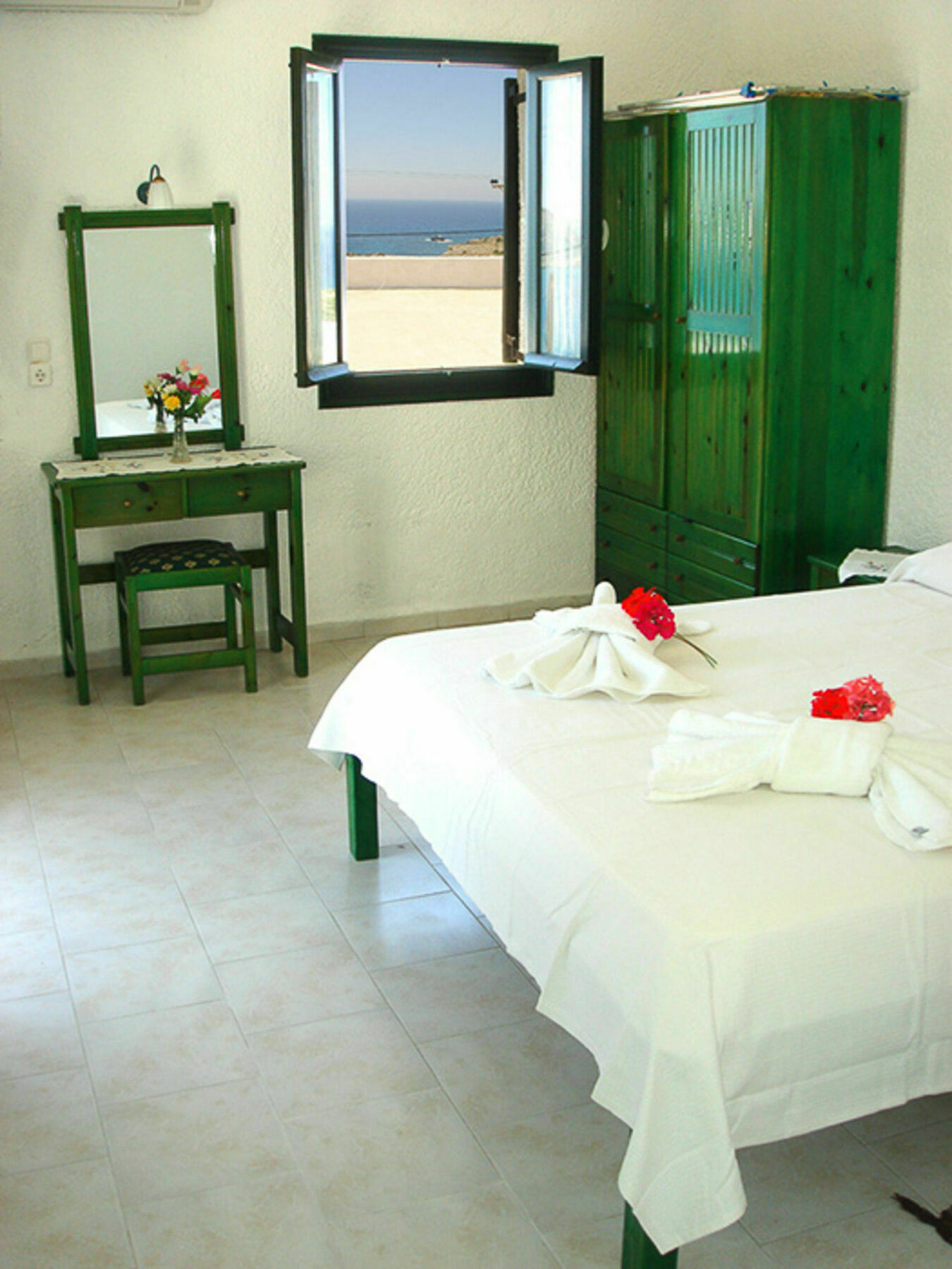 Finiki View Hotel Apartments Eksteriør billede