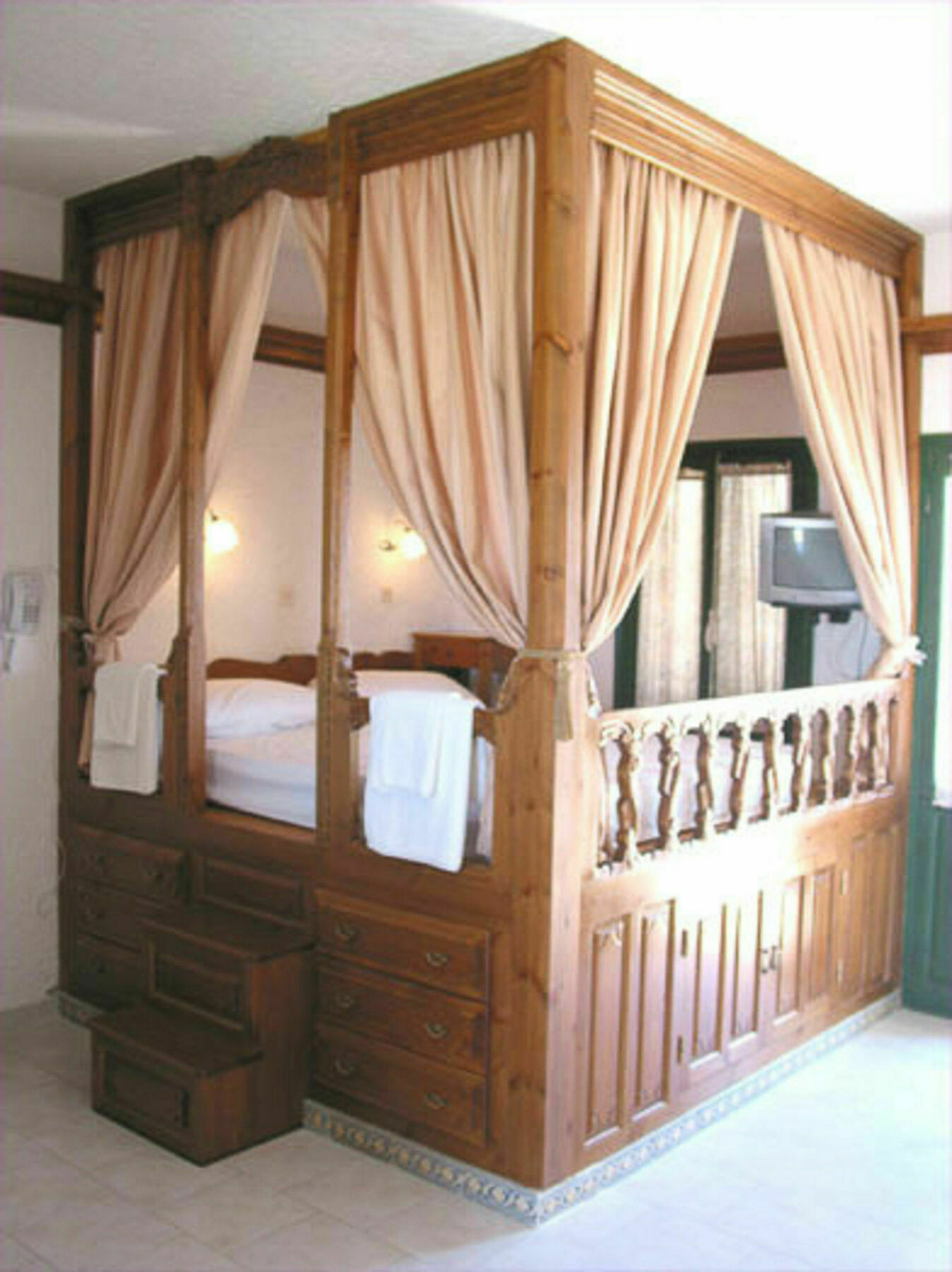 Finiki View Hotel Apartments Eksteriør billede