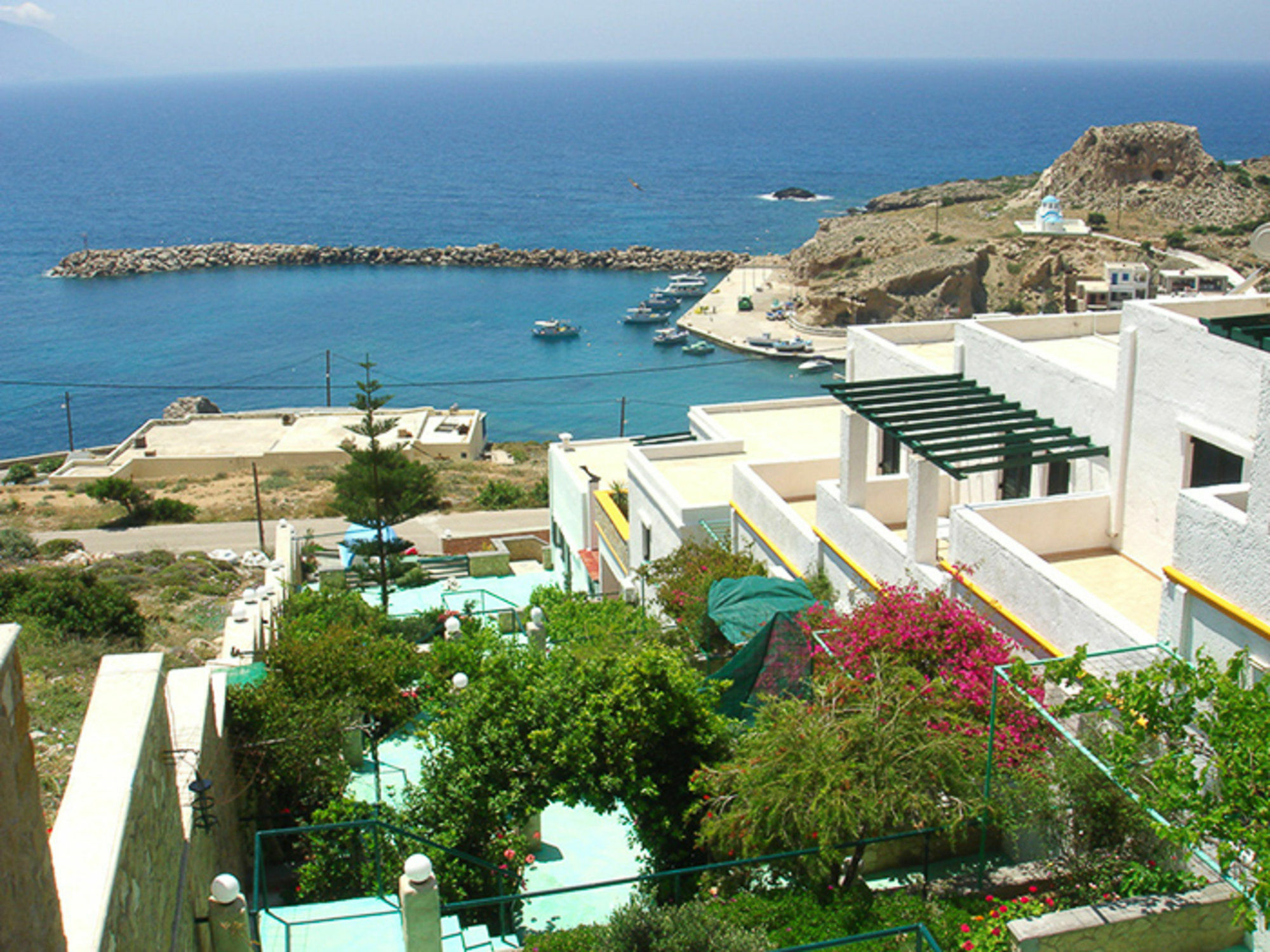 Finiki View Hotel Apartments Eksteriør billede